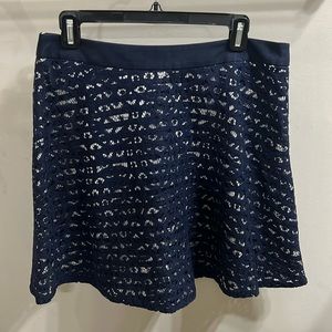 Women’s size 8 The Limited navy blue lace overlay A-Line skirt.